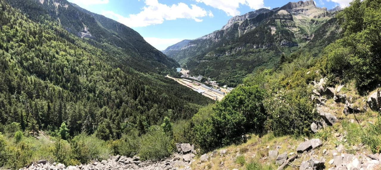 El Refugio De La Ardilla, Apartamento Canfranc-Estacion Bagian luar foto