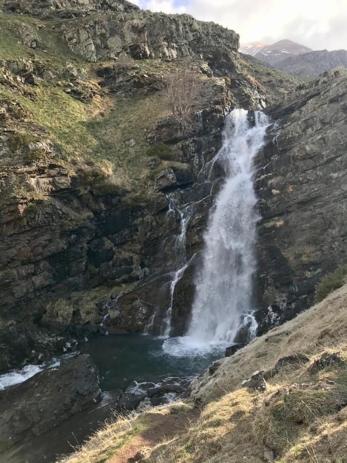 El Refugio De La Ardilla, Apartamento Canfranc-Estacion Bagian luar foto