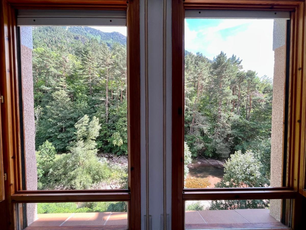 El Refugio De La Ardilla, Apartamento Canfranc-Estacion Bagian luar foto
